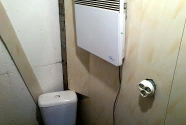 Продам участок 6 сот. в Осокорках 3, 5км. від метро Славутич Київ. 10