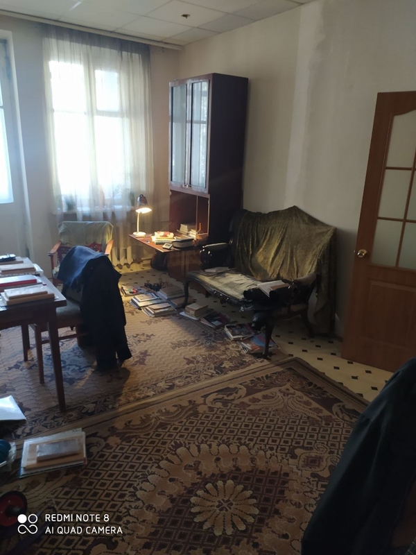 Продам 3 кімнатну квартиру в Києві біля метро Святошино 3