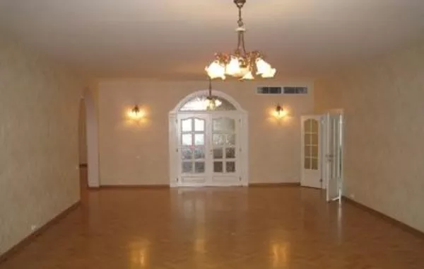 Сдается в аренду элитная квартира в центре Киева 3