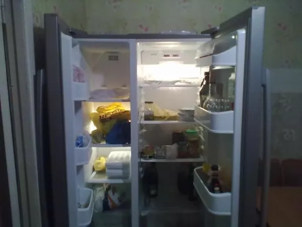 Продам холодильник side-by-side LG