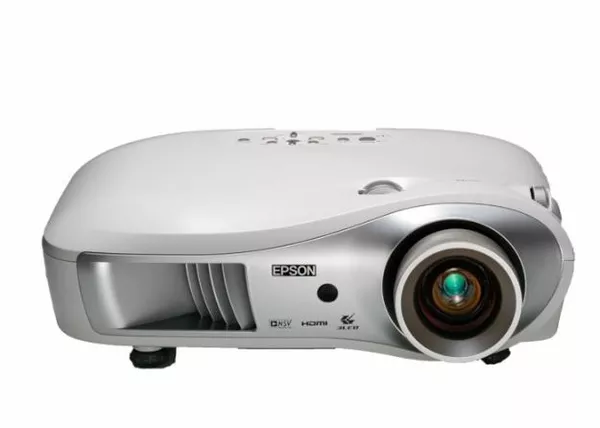 Продам проектор Epson EMP-TW700