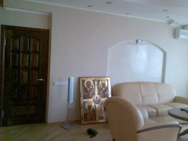 Сдаю свою квартиру, Соломенский р-н, ул. Амосова 3