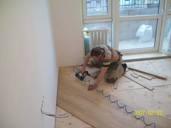 пп ЕвроПол Паркетные работы.Циклевка Укладка паркета (доски) Киев.