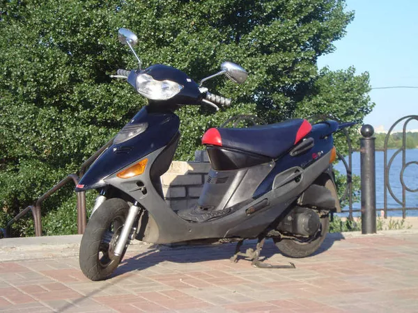 Продам Мопед Suzuki Vekstar