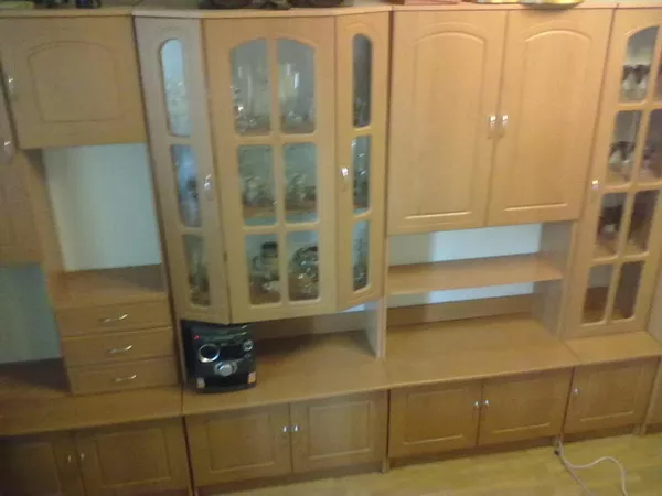 Продам стенку в гостинную