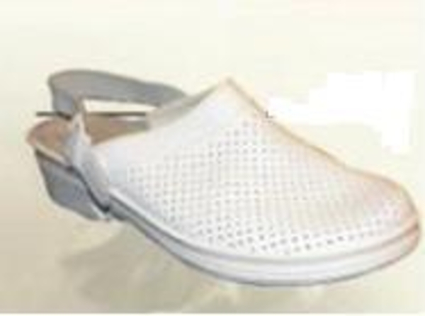 Сабо кожаные, тапочки кожаные с хлястиком, сабо медицинские, сабо белы