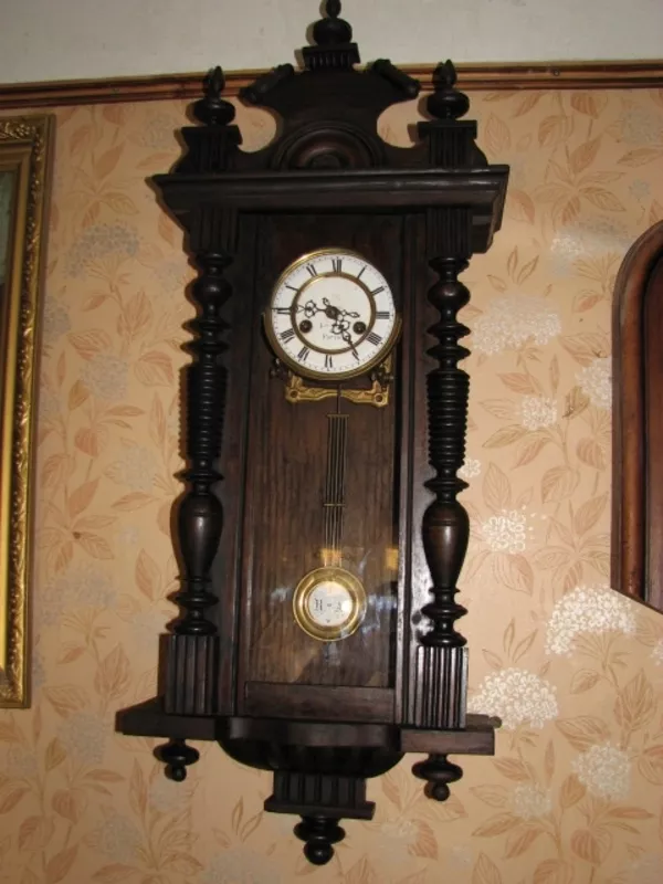 Реставрирую часы старинные настенные,  каминные и напольные. Качественно.