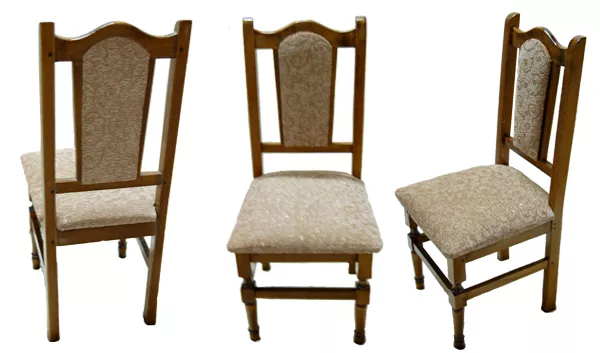 Стільці дерев'яні для кафе