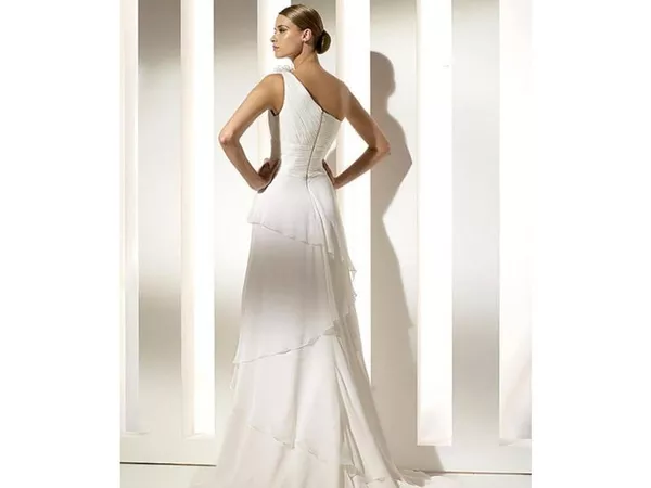 Элегантное свадебное платье Pronovias Mariona 2