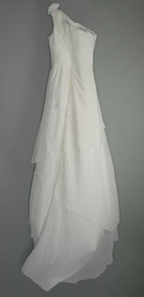 Элегантное свадебное платье Pronovias Mariona 5