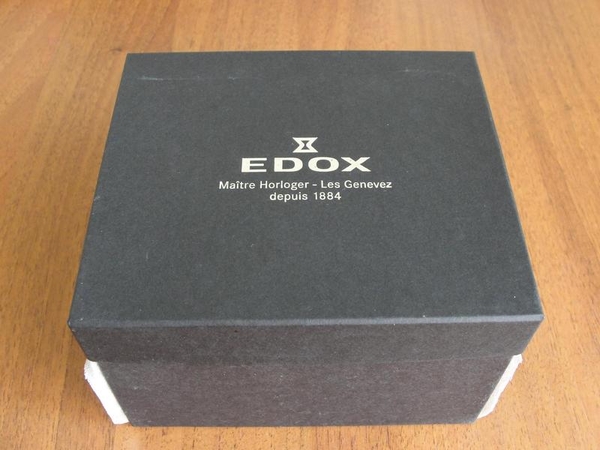 Продам Edox,  новые швейцарские часы ТОРГ 2