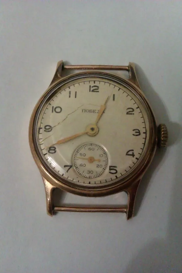 Продам антикварные золотые часы марки