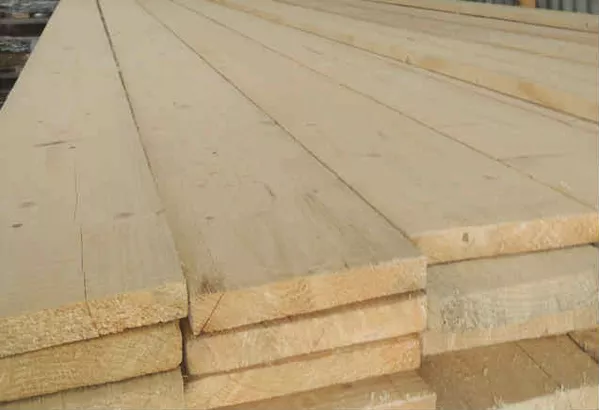 Доска обрезная. Пиломатериал Брус обрезной. Свежепил. Доставка.