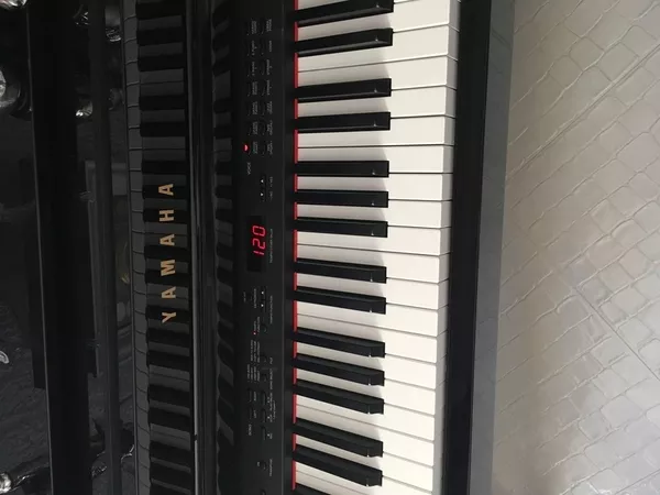 Цифровое фортепиано Yamaha CLP-430  2