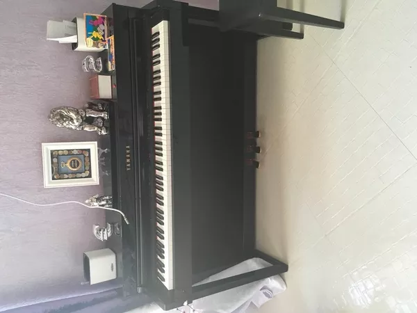 Цифровое фортепиано Yamaha CLP-430  4