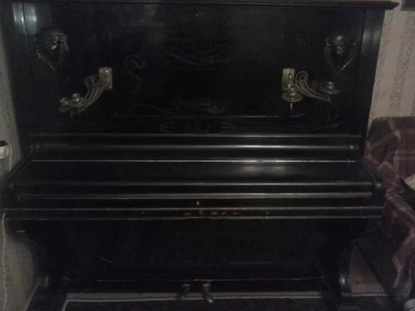 Продам пианино SCHRÖDER инхрустированное с подсвечниками