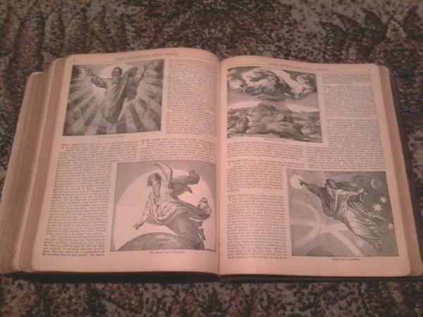 Продам большую библию 1925г.п. из Америки на английском продам 5