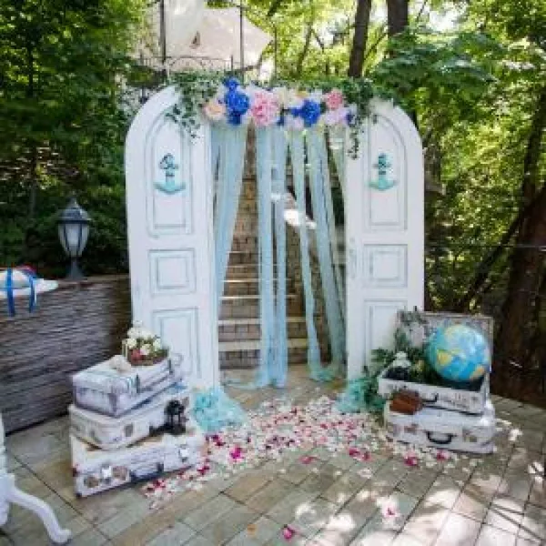 Профессиональное свадебное оформление цветами в Киеве 3