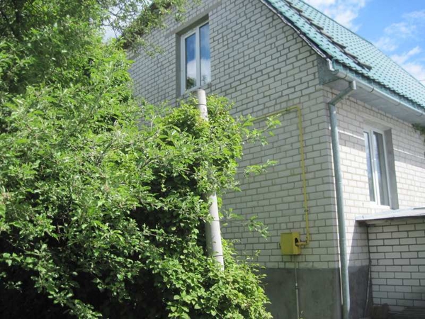 Продам, обменяю на квартиру в Киеве кирпичный дом-дачу 2