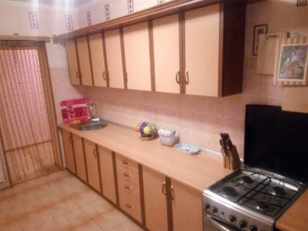 Двухкомнатная квартира с ремонтом, на Сосновом 3