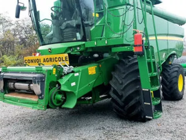 Комбайн JOHN DEERE (модель S 660 i)