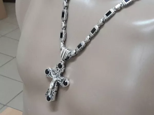 Серебряная цепочка с крестом и камнями оникс 2