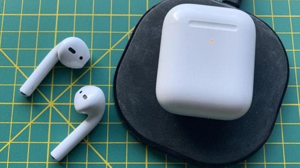 Apple AirPods 2 (MV7N2) Copy 1:1 - идеальная копия легендарных наушник 5