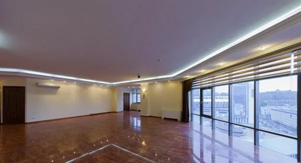 Сдается в аренду офис в центре Киева от хозяина